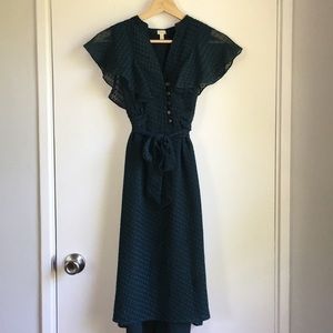 Blue Fossil summer dress with flutter sleeves